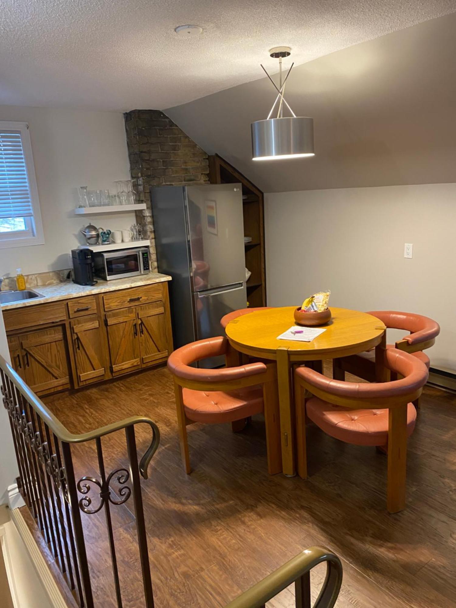 North Of Avon B&B Suites ストラトフォード エクステリア 写真