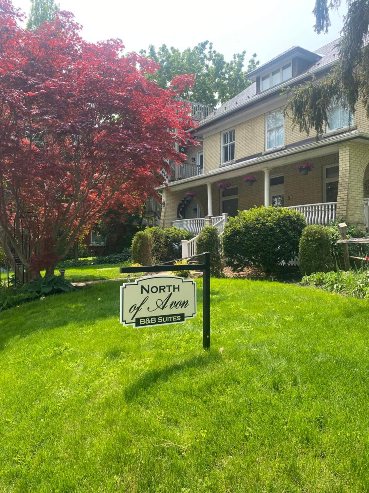 North Of Avon B&B Suites ストラトフォード エクステリア 写真